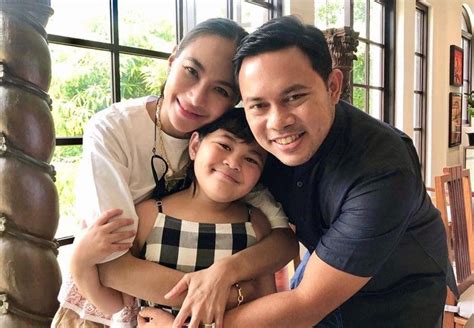 10 things to mark about Mark Villar .